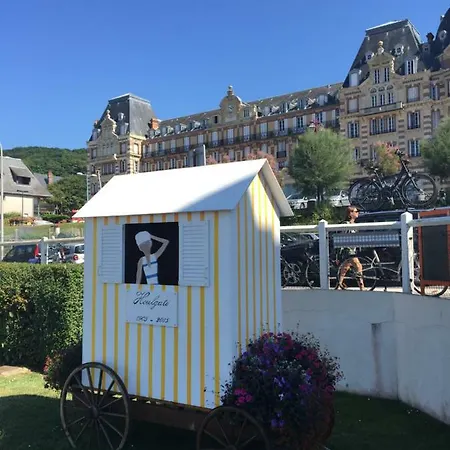 Proche De La Mer 2 Adultes Et 2 Enfants 公寓 *