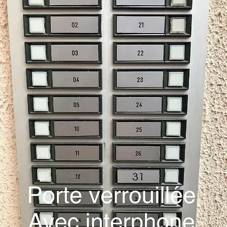 Proche De La Mer 2 Adultes Et 2 Enfants *